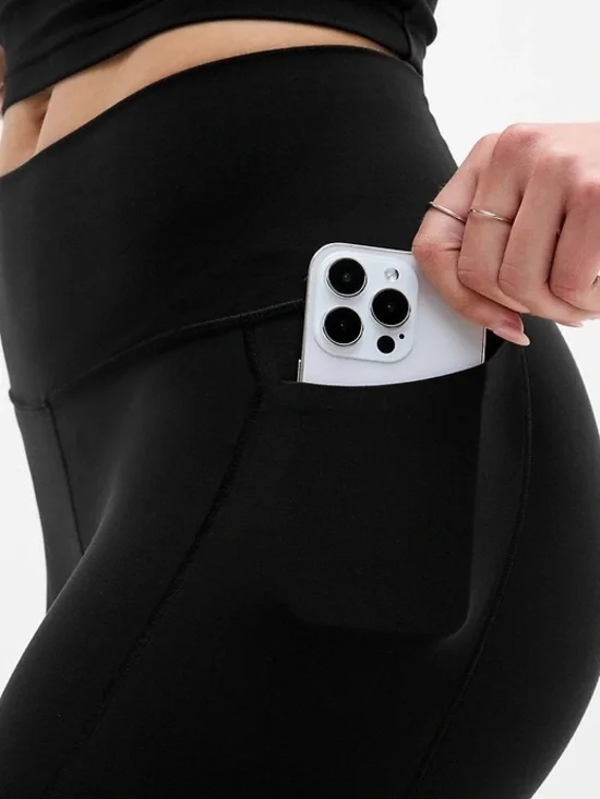 Athleta Transcend Stash High Rise Legging | Black | Large - Picture 3 of 3